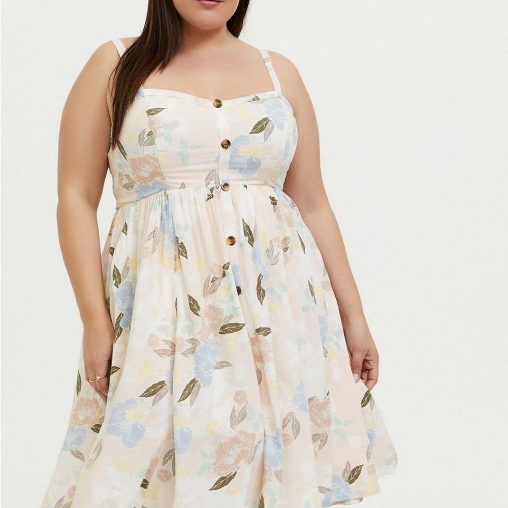 Light pink floral challis button hi-lo Torrid dress(no tags, never worn)